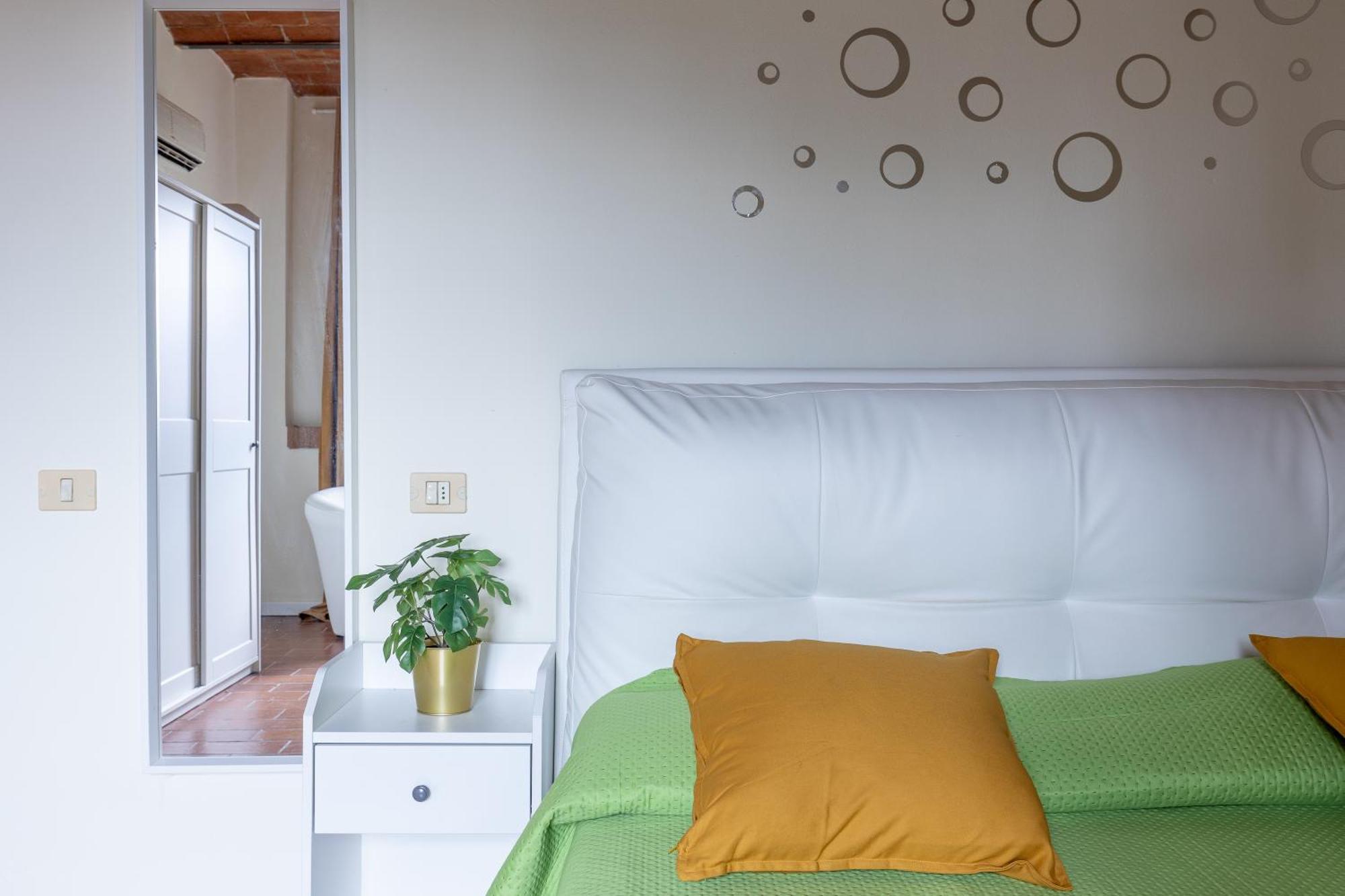 Residence Montevecchio Montopoli in Val dʼArno Екстериор снимка