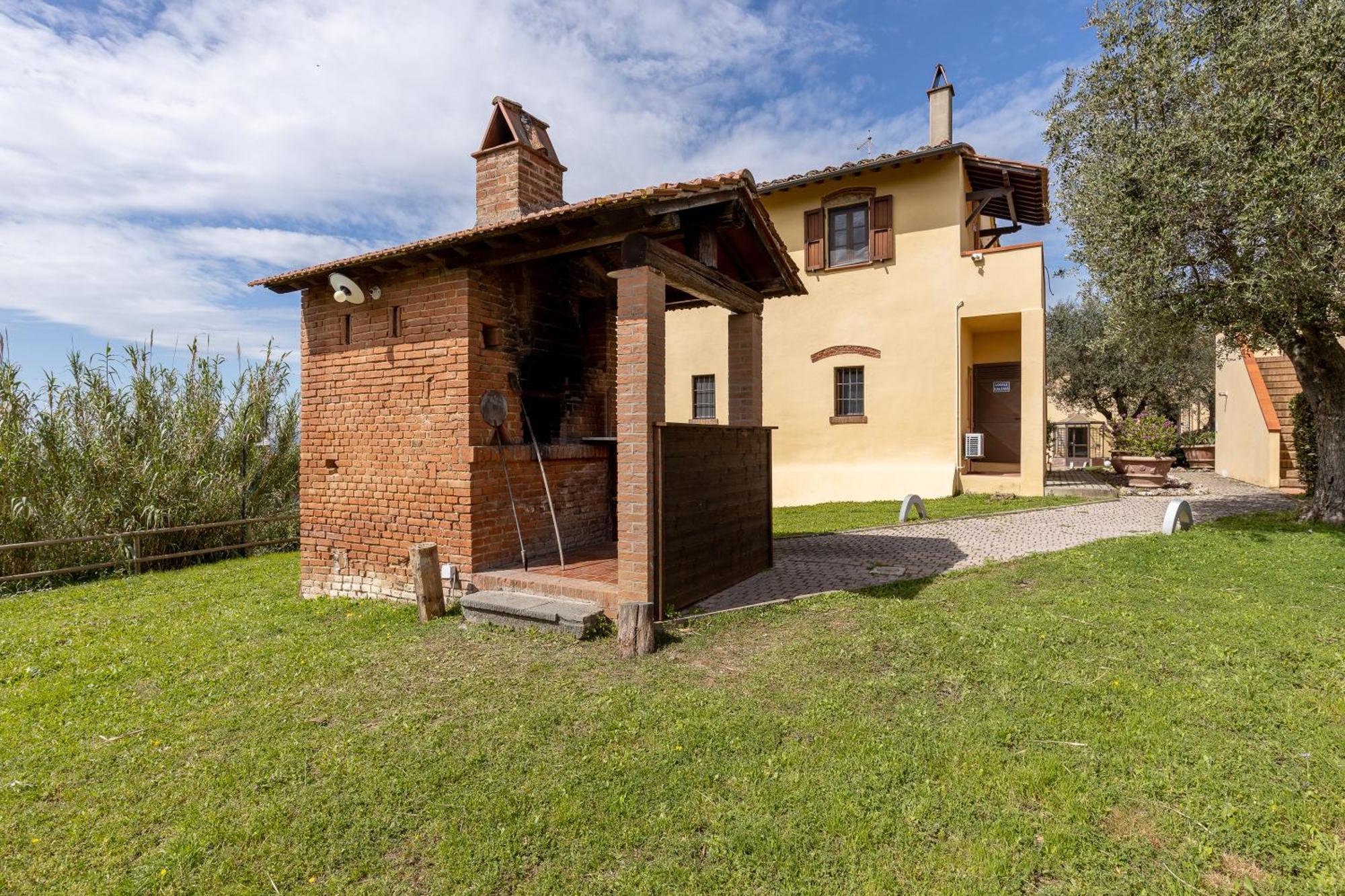 Residence Montevecchio Montopoli in Val dʼArno Екстериор снимка