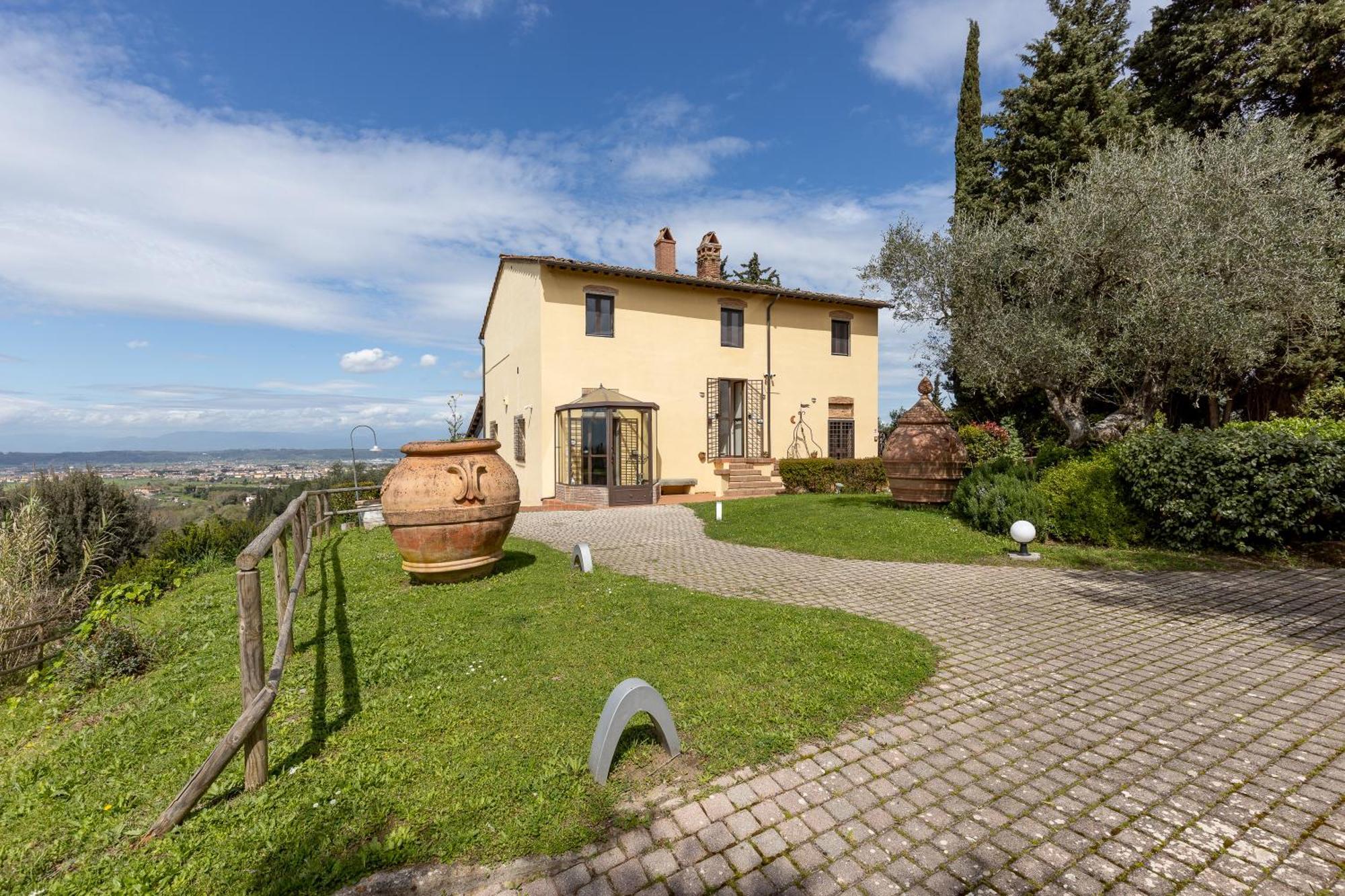 Residence Montevecchio Montopoli in Val dʼArno Екстериор снимка